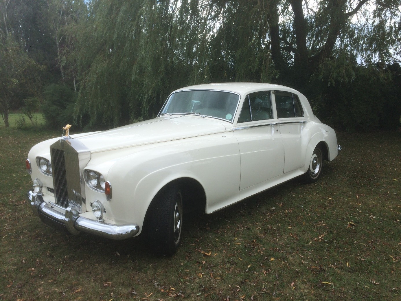 Voiture de cérémonie de location Rolls Royce