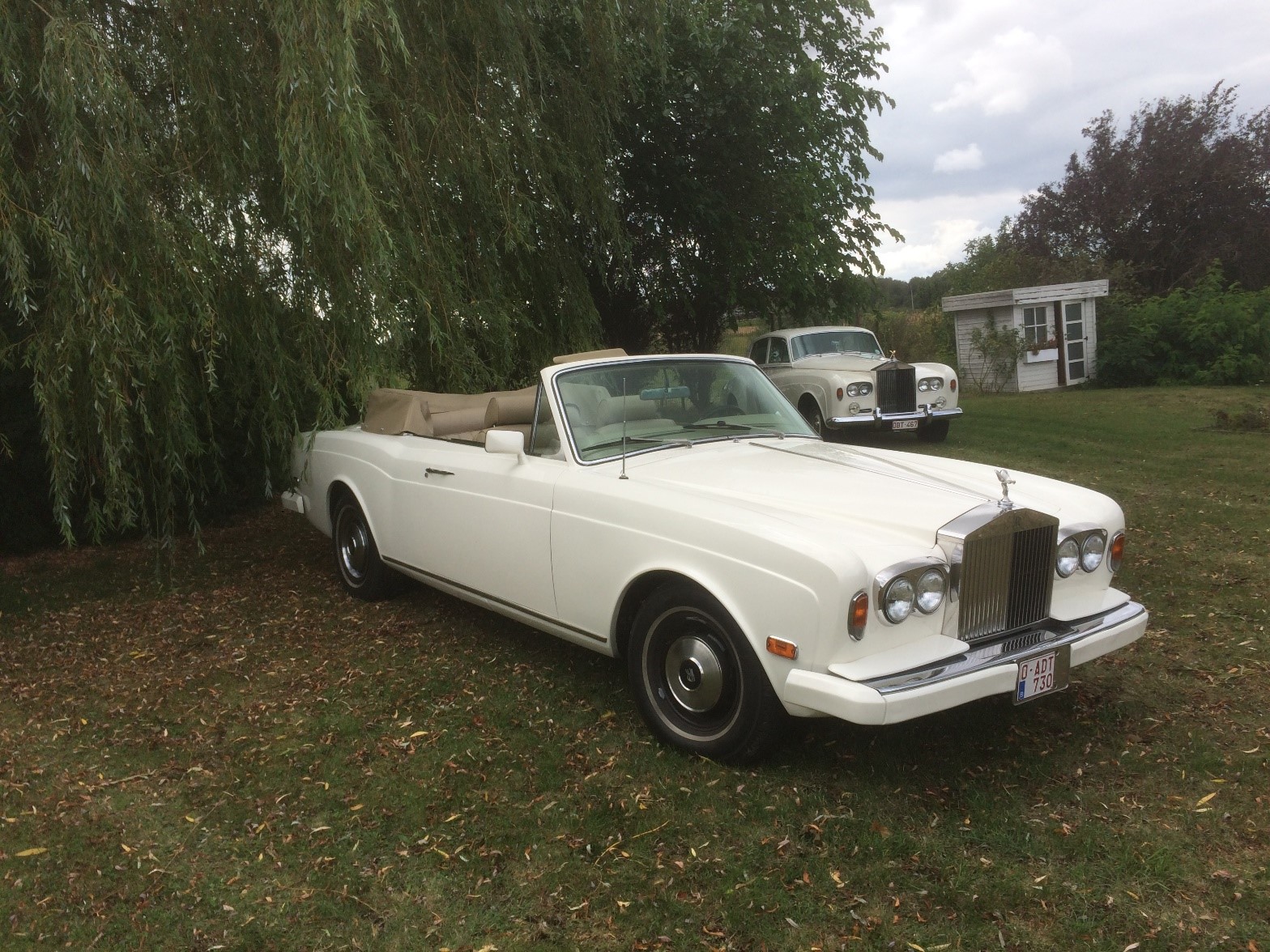 Voiture de cérémonie de location Rolls Royce décapotable